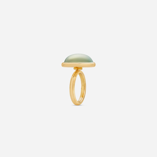 18k Cabochon Green Moonstone Ring
